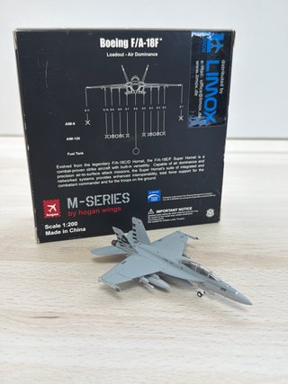 Lote 3 Aviones M-Series Hogan Wings 1:200