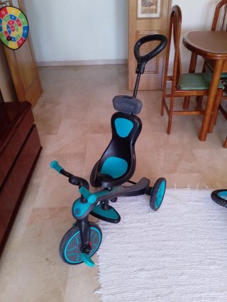 Triciclo evolutivo para bebé y niño.