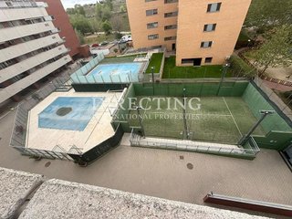 Piso en alquiler en Rejas en Madrid