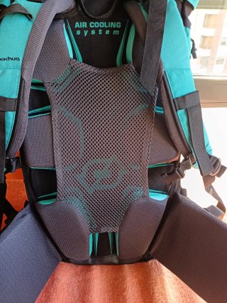 Mochila Forclaz 40L Negra/verde ( ideal c.santiago