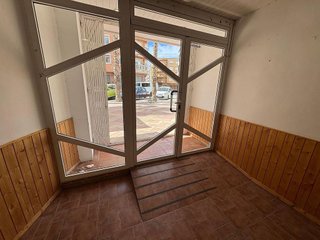 Local comercial en alquiler en Monóvar/Monòver