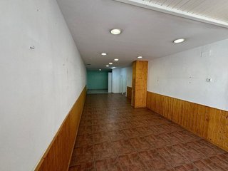 Local comercial en alquiler en Monóvar/Monòver