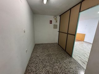 Local comercial en alquiler en Monóvar/Monòver