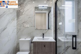 Piso en alquiler en Centro - Sagrario en Granada