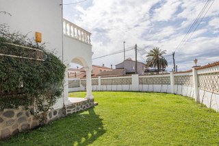 Chalet en venta en Empuriabrava en Castelló d´Empúries