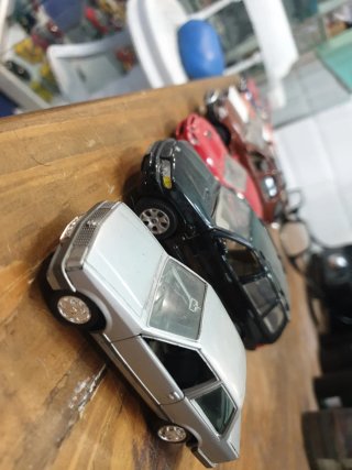 Coches a escala 1:43