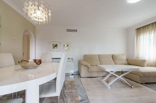 Piso en alquiler en Nueva Andalucía centro en Marbella