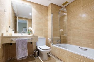 Piso en alquiler en Nueva Andalucía centro en Marbella