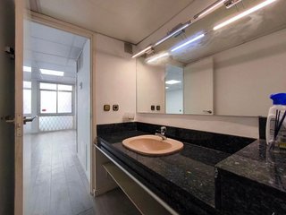 Oficina en alquiler en La Nova Esquerra de l'Eixample en Barcelona
