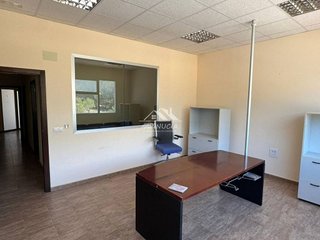 Oficina en alquiler en Nucia (la)