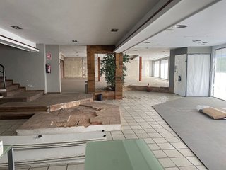 Local comercial en alquiler en Palau-solità i Plegamans