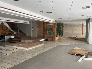 Local comercial en alquiler en Palau-solità i Plegamans