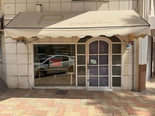 Local comercial en alquiler en Monóvar/Monòver