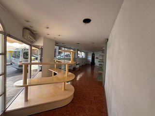 Local comercial en alquiler en Monóvar/Monòver