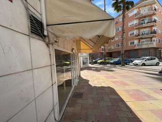 Local comercial en alquiler en Monóvar/Monòver