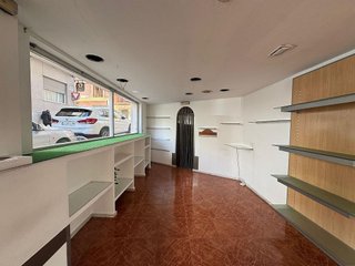 Local comercial en alquiler en Monóvar/Monòver