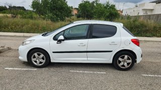 Peugeot 207 2009