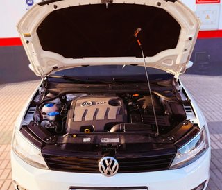 VOLKSWAGEN JETTA DIESEL 2 AÑOS GARANTÍA