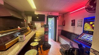 Local comercial en venta en Pubilla Cases en Hospitalet de Llobregat, L´