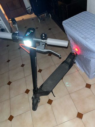 Patinete Eléctrico Xiaomi - 1 Mes Uso