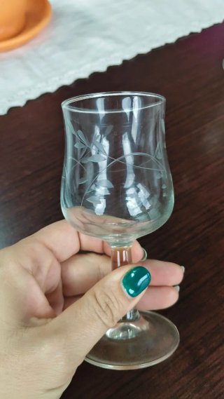 Juego de 10 copas de cristal grabadas