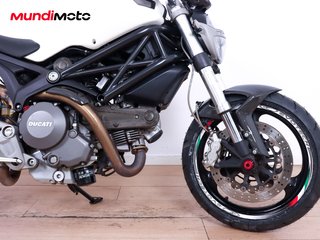 DUCATI MONSTER 696 PLUS ART