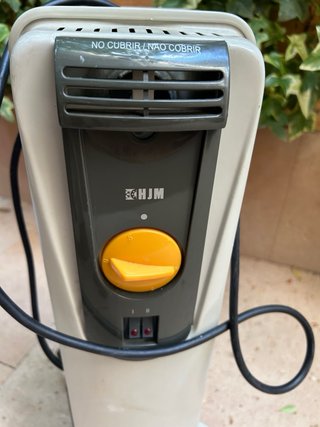 Calentador eléctrico radiador beige