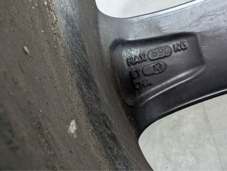 Llantas Mercedes Benz Vito Viano 17"