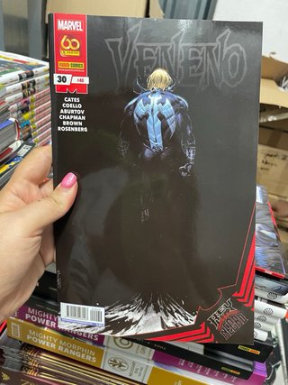 Pack comics veneno/venom el rey de negro