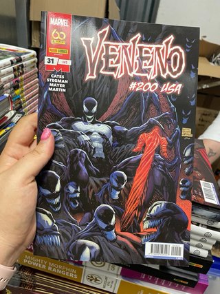 Pack comics veneno/venom el rey de negro