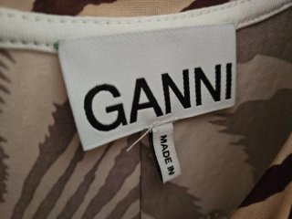 Top Ganni