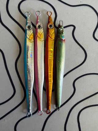 Jig da pesca 60g - Set 8 pezzi