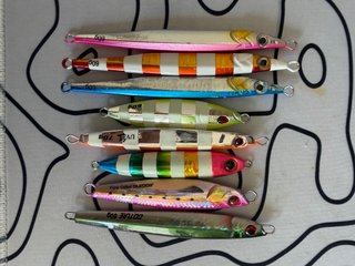 Jig da pesca 60g - Set 8 pezzi