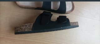Sandalias nuevas negras