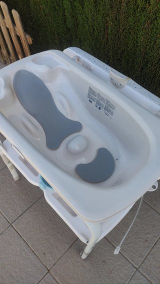 Bañera cambiador para bebé Flip