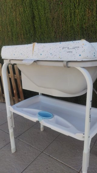 Bañera cambiador para bebé Flip
