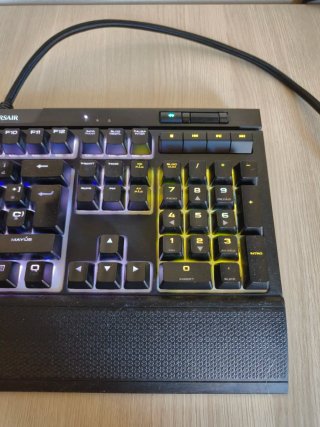 Corsair mecánico STRAFE RGB MK.2 Cherry MX Red