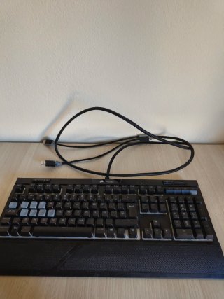 Corsair mecánico STRAFE RGB MK.2 Cherry MX Red