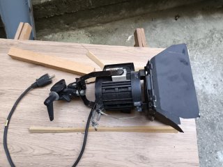 Foco Arri 300 Plus con viseras