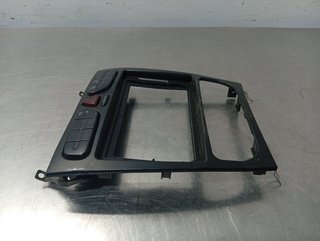 CONSOLA CENTRAL MERCEDES-BENZ CLASE C (BM 203) BE