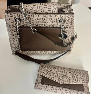 Bolso Guess Beige y Marrón con Cartera