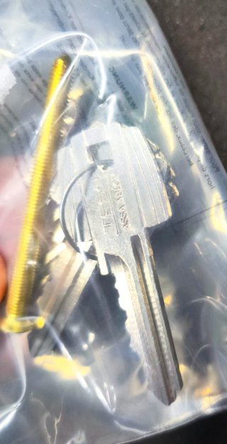 Bombillo Cilindro Assa Abloy 60mm + 3 Llaves