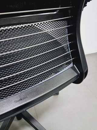 Silla STEELCASE THINK reposacabezas profesional