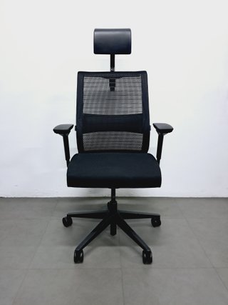 Silla STEELCASE THINK reposacabezas profesional