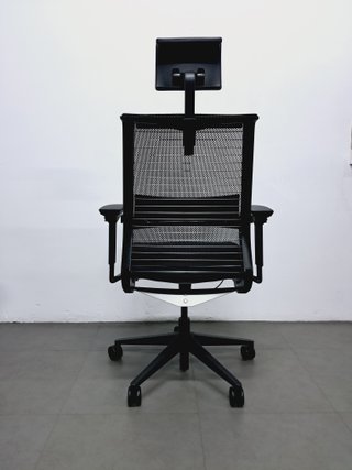 Silla STEELCASE THINK reposacabezas profesional