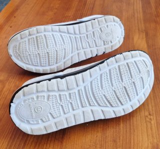 Zuecos blancos talla 44