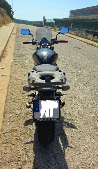 Honda CB 600F Hornet Negra, 102 CV