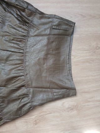 Falda larga volantes verde militar