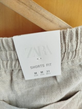 Pantalones cortos beige talla M