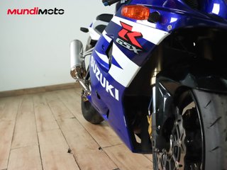 SUZUKI GSX-R 600 2004